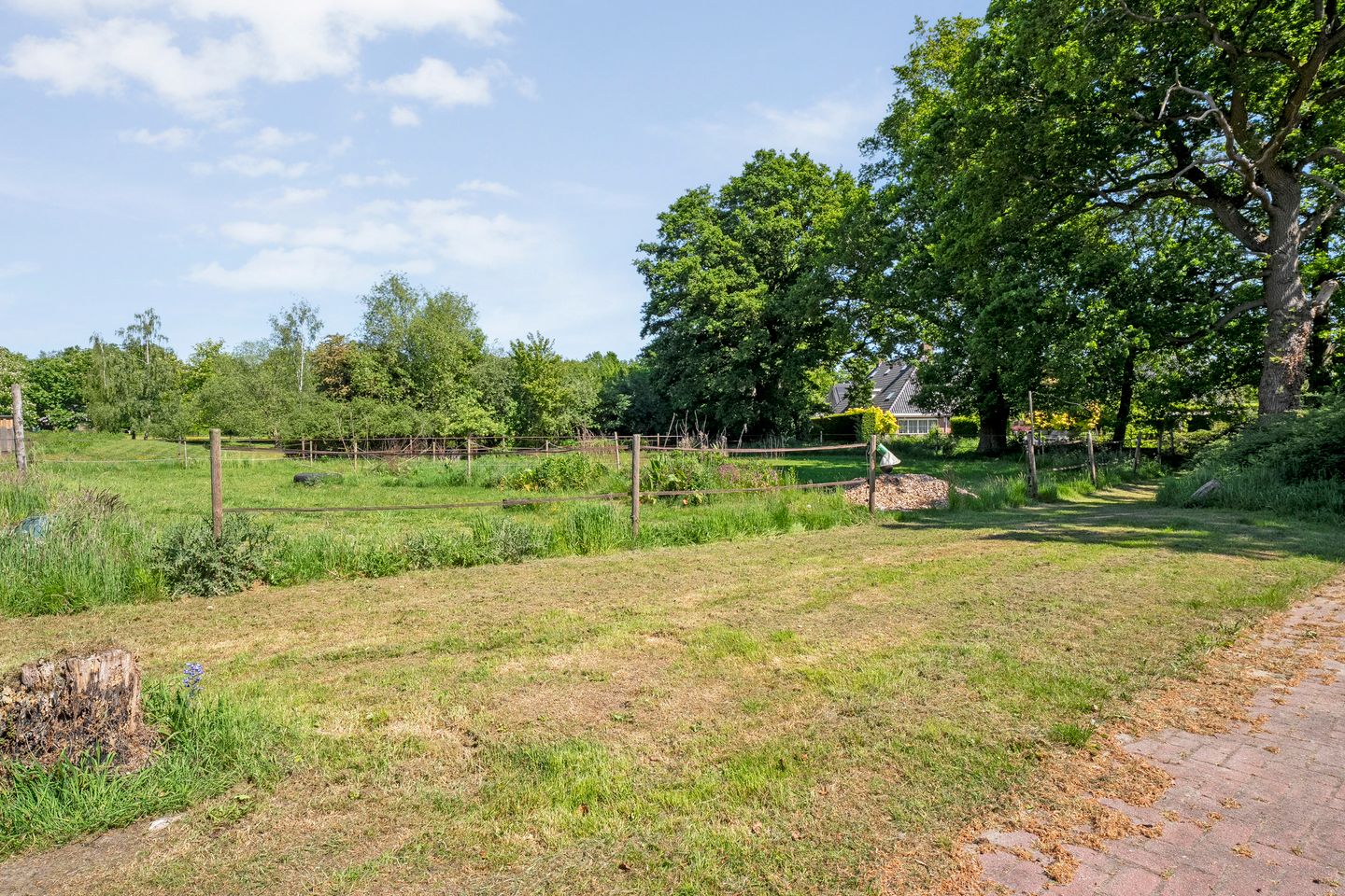 Foto 79 van van Helomaweg 4-A