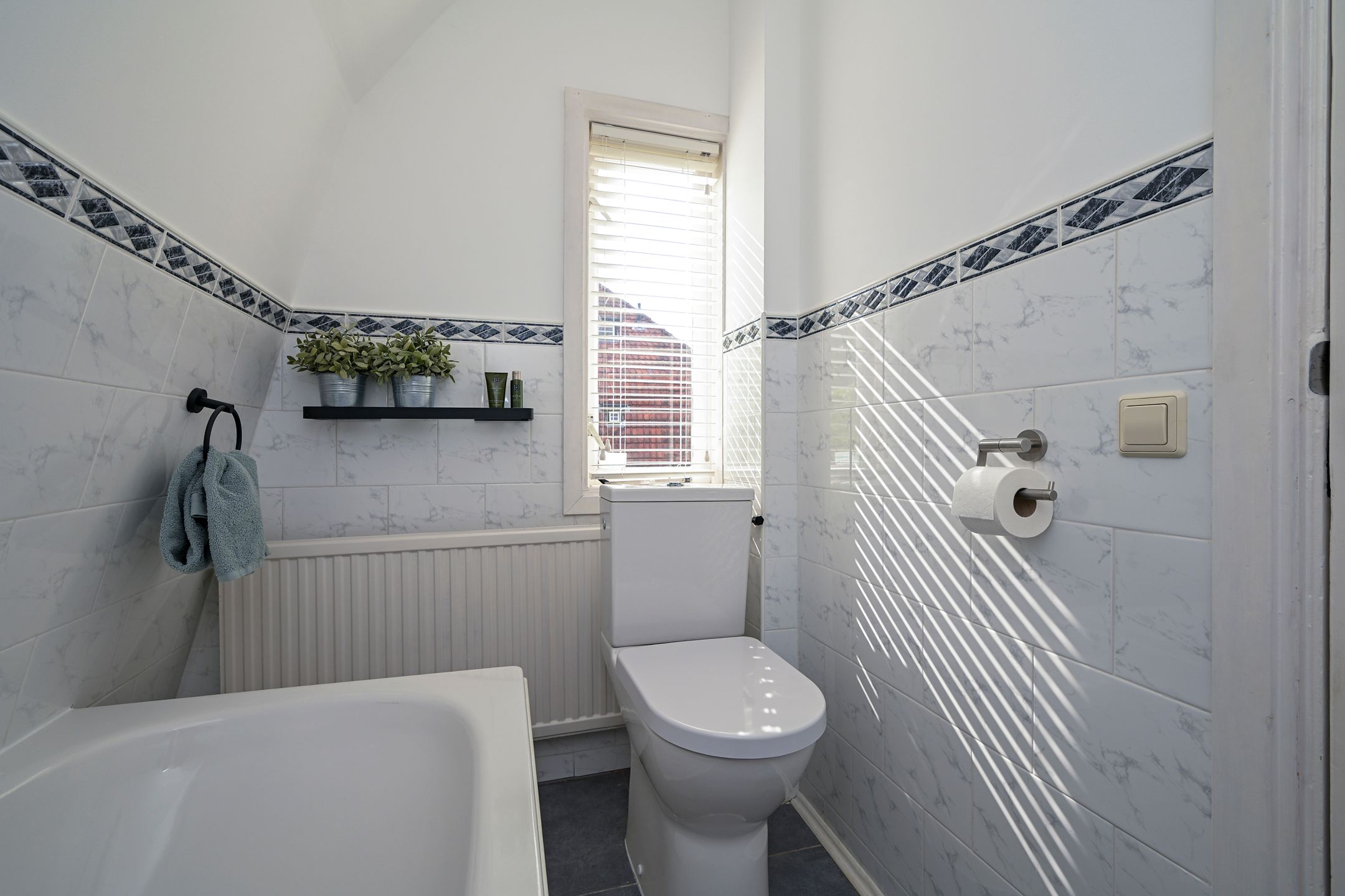 Foto 15 van Wassenaerstraat 2