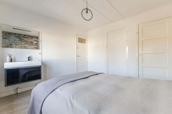 Foto 33 van Rozenstraat 2