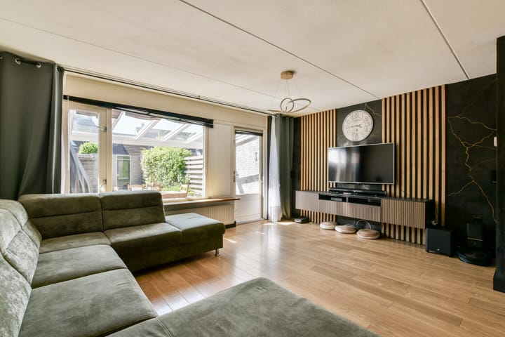 Foto 5 van Beemdgras 24