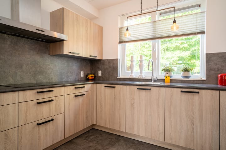 Foto 11 van Jacob van Ruysdaelstraat 43