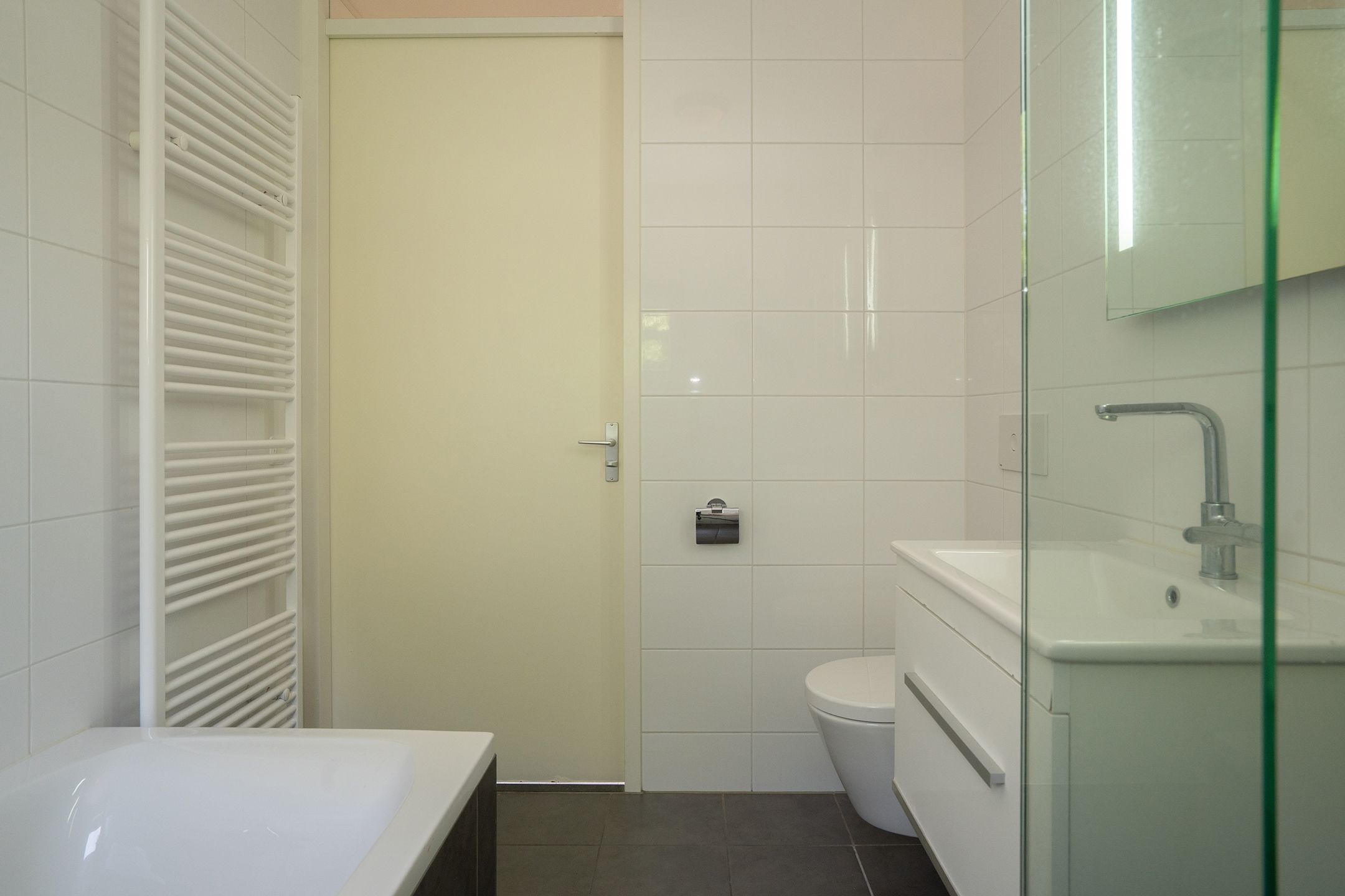 Foto 21 van Jacob van Ruysdaelstraat 43