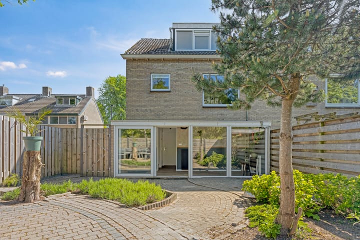 Foto 1 van van der Valckertlaan 36