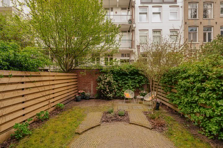 Foto 12 van Zacharias Jansestraat 12