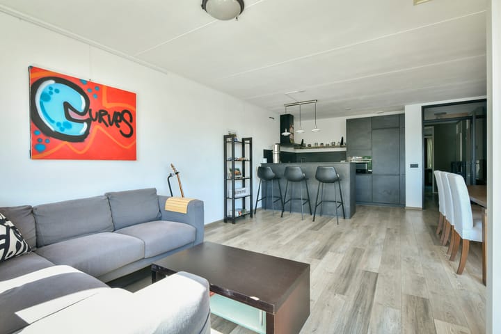 Foto 8 van Wilhelminakade 15