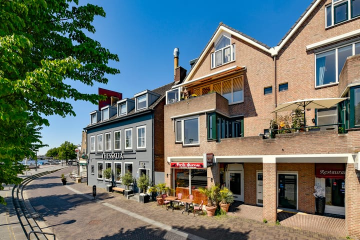 Foto 25 van Wilhelminakade 15