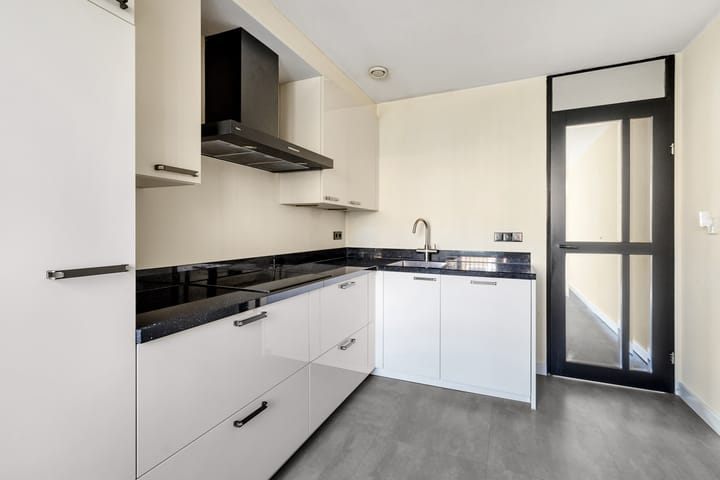 Foto 9 van Belgradostraat 44