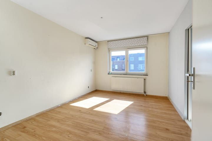 Foto 13 van Belgradostraat 44