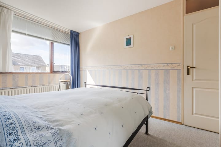 Foto 26 van Meerkoetstraat 31