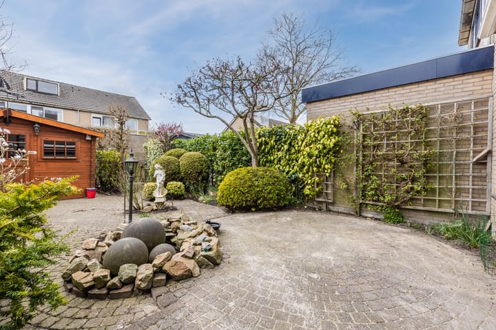 Foto 40 van Meerkoetstraat 31