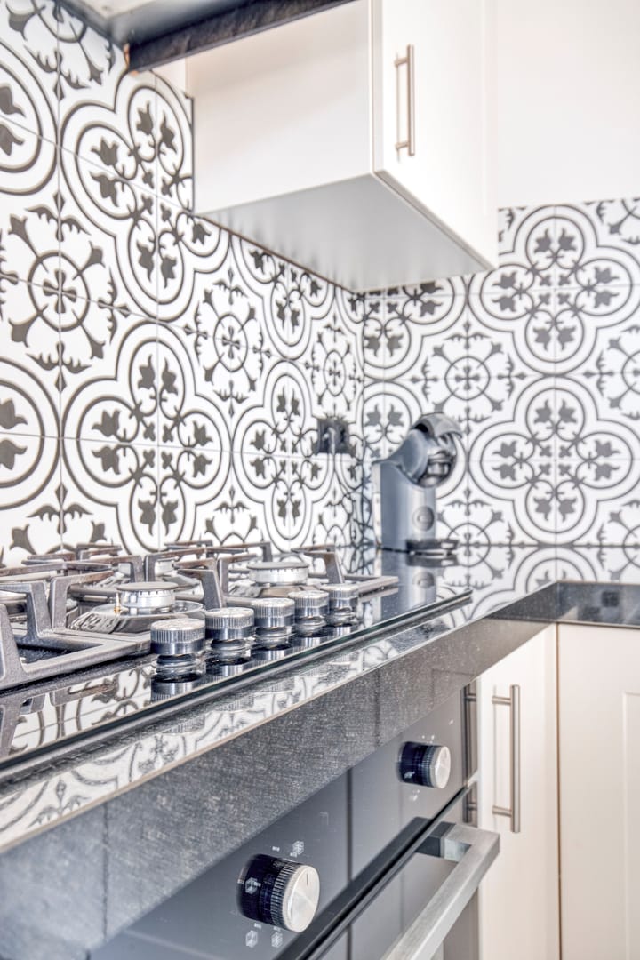 Photo 15 of Houweningestraat 6