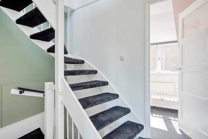 Photo 17 of Houweningestraat 6