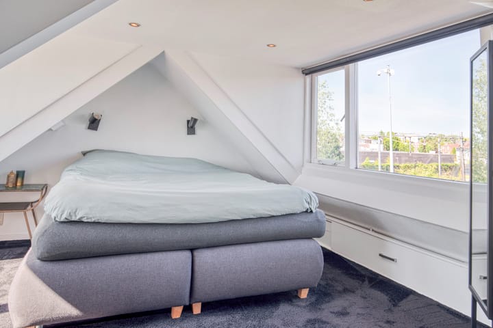 Photo 24 of Houweningestraat 6