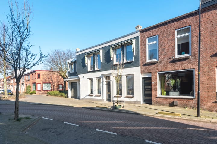 Photo 32 of Grote Houtweg 117