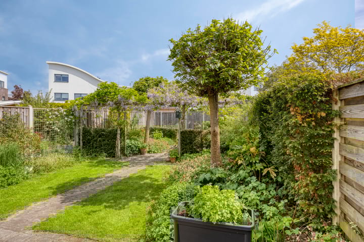 Foto 31 van Nienke van Hichtumplein 14