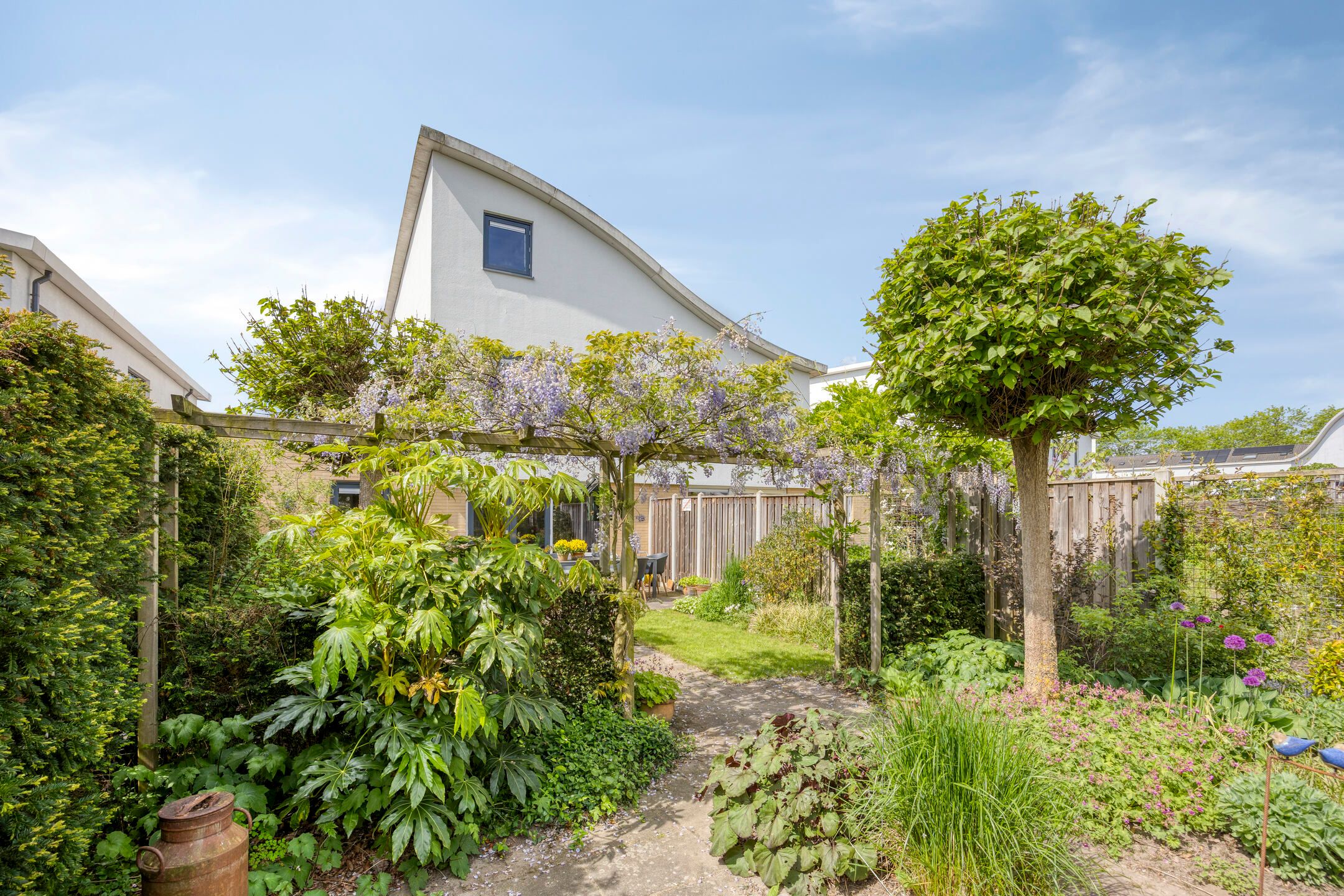 Foto 30 van Nienke van Hichtumplein 14