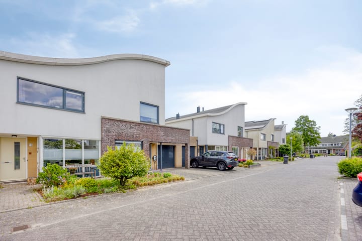 Foto 34 van Nienke van Hichtumplein 14