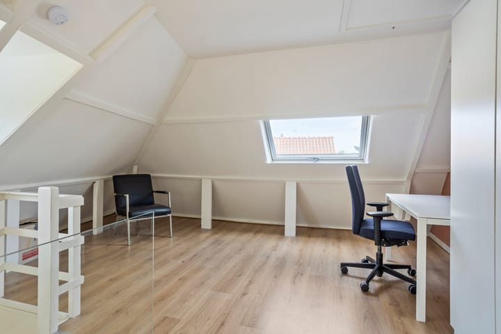 Foto 33 van Tulpstraat 108