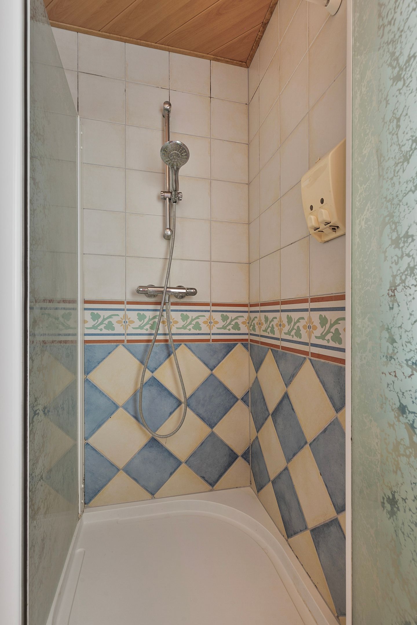 Foto 30 van Houtwal 14