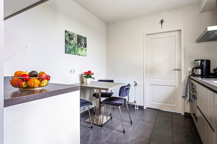 Foto 20 van Klompenmaker 32