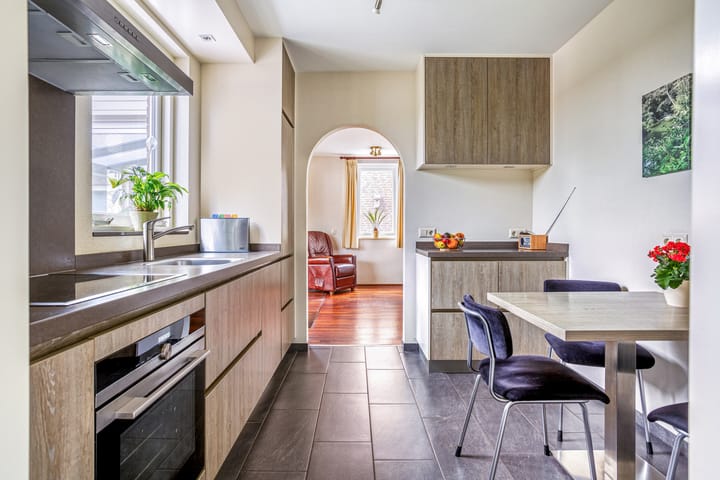 Foto 21 van Klompenmaker 32