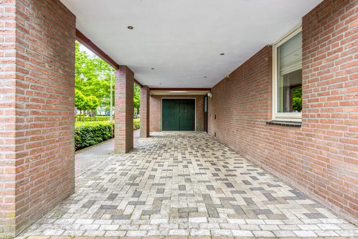 Foto 41 van Klompenmaker 32