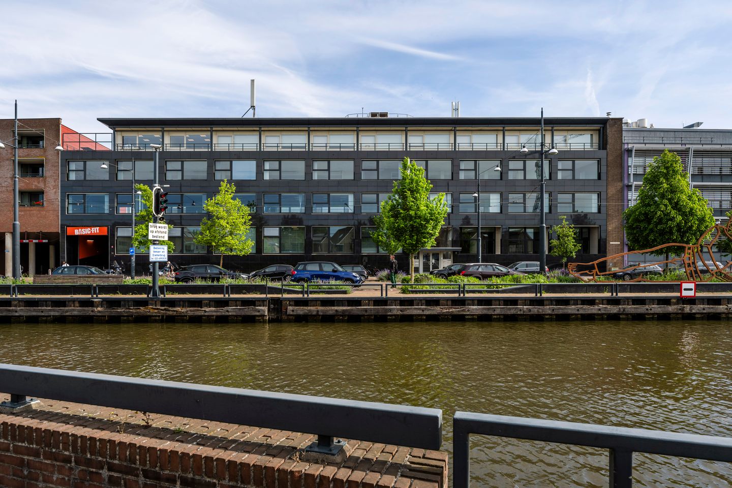 Bekijk foto 2 van Muiderstraatweg 15-A