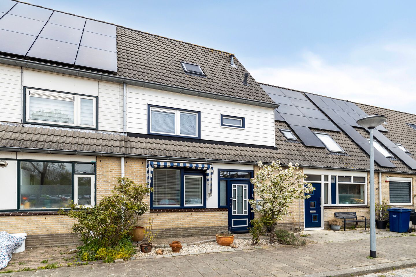 Foto 1 van Erik Satiestraat 11