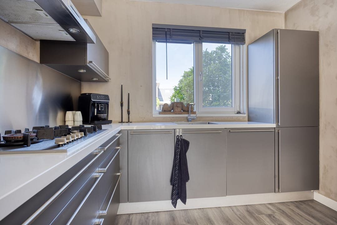 Photo 13 of De Beumer 30