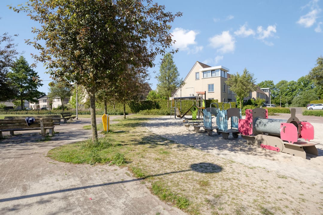 Photo 32 of De Beumer 30