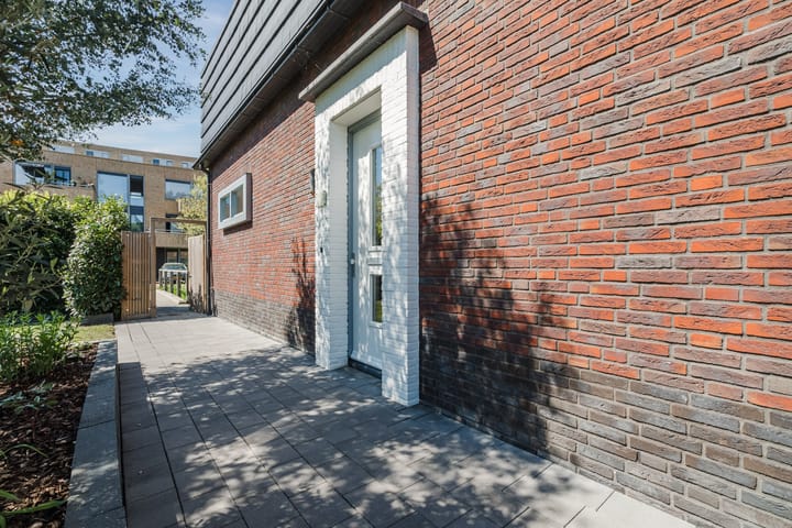 Photo 6 of Eschersingel 79