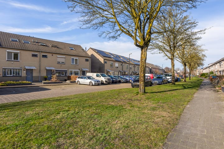 Foto 28 van Latonalaan 48