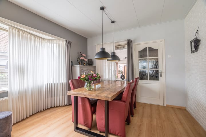 Foto 17 van Thorbeckelaan 59