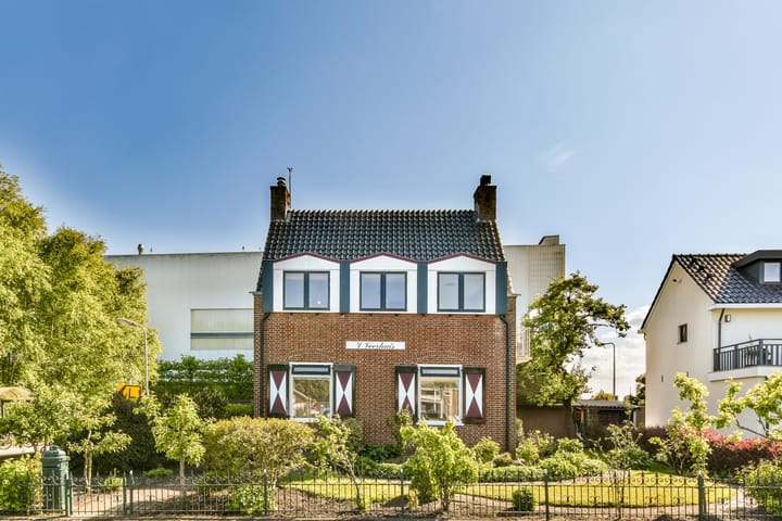 Foto 1 van Julianalaan 1-A