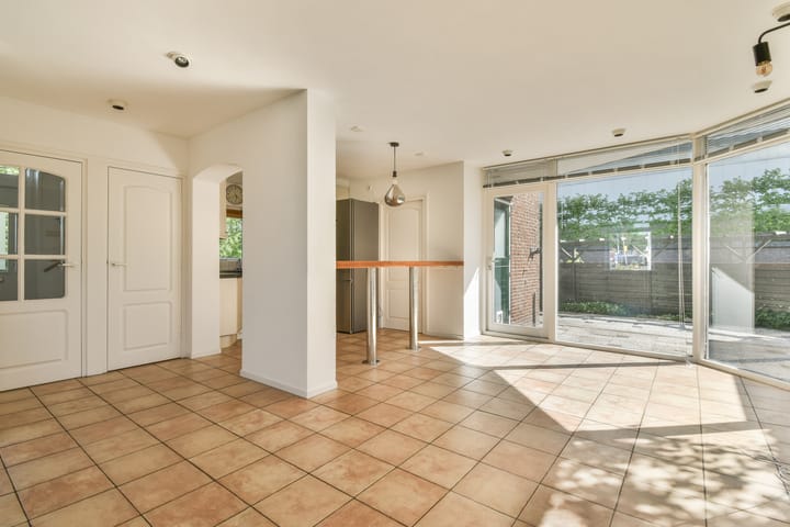 Foto 7 van Julianalaan 1-A