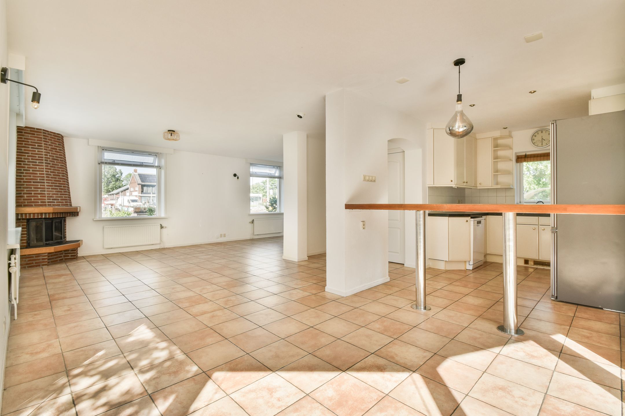 Foto 9 van Julianalaan 1-A