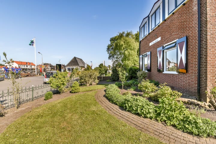 Foto 16 van Julianalaan 1-A