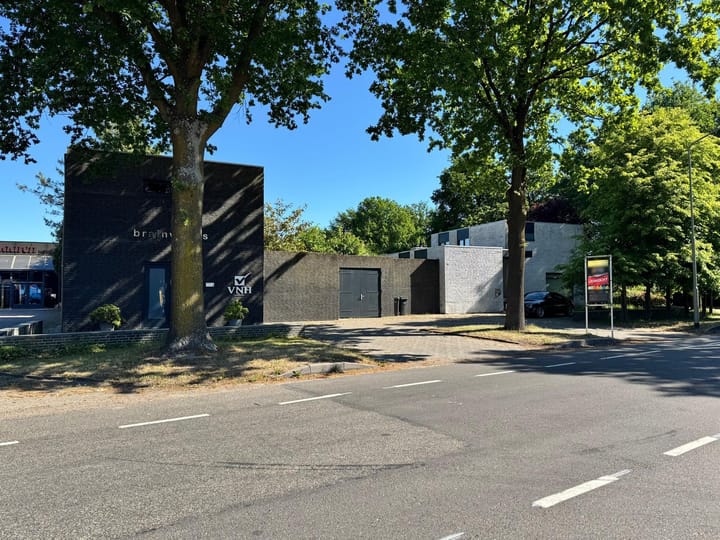 Photo 1 of IJsselstraat 8