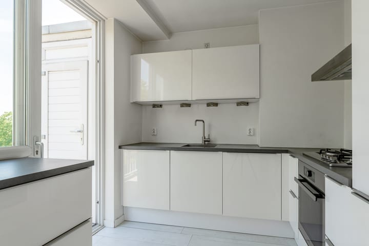 Foto 13 van J A Beyerinkstraat 111