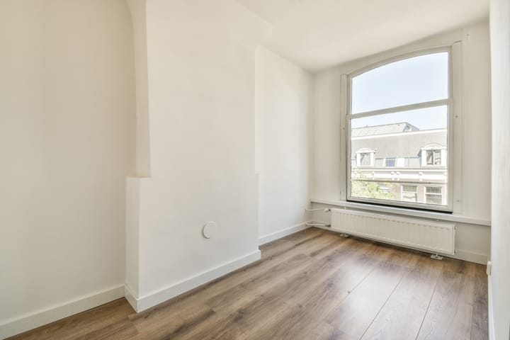 Foto 12 van Ferdinand Bolstraat 96-3