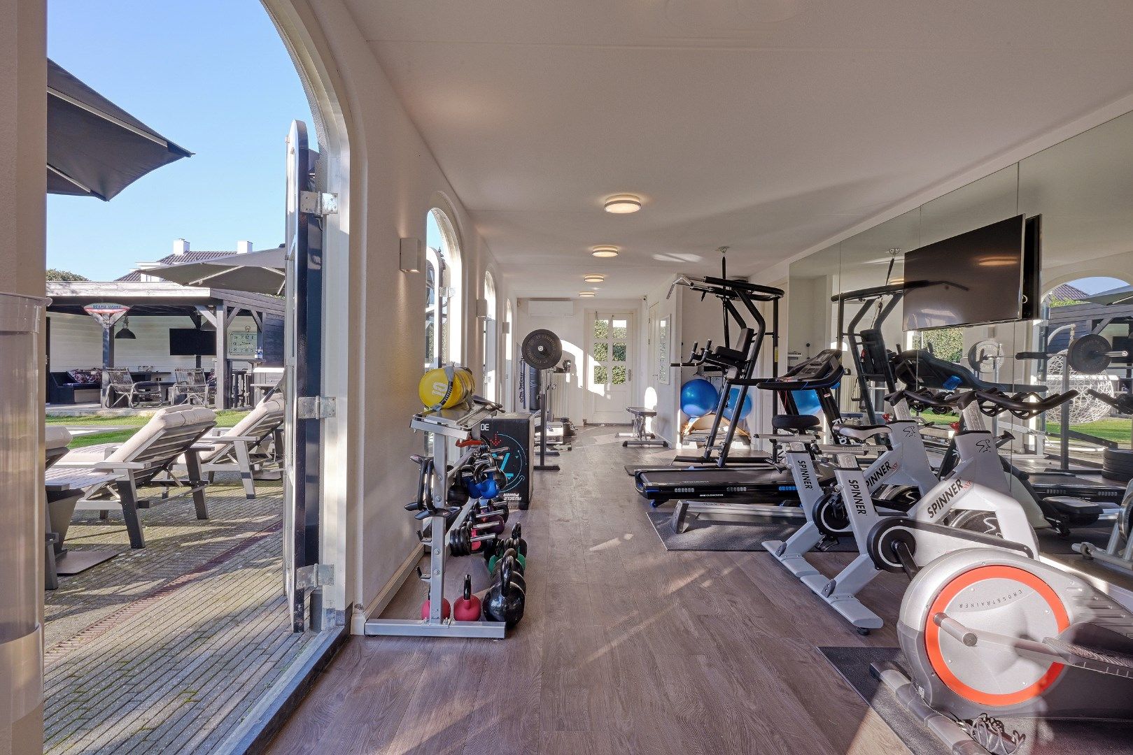 Photo 3 of Oostmadeweg 7-A