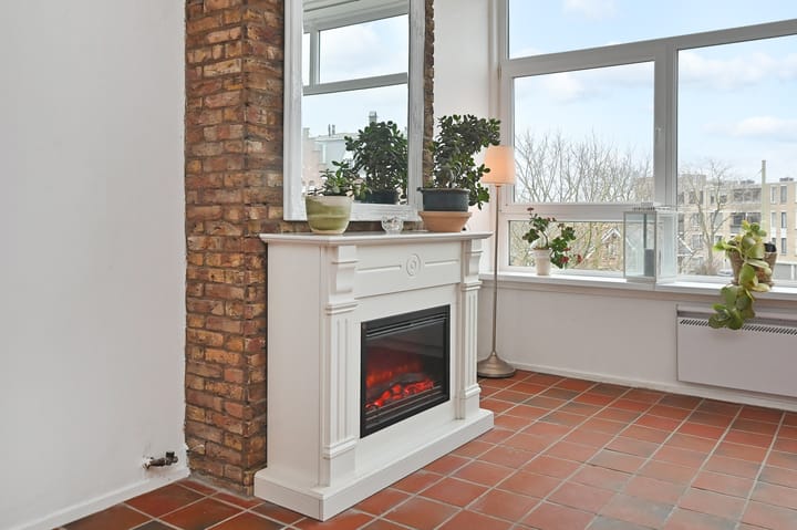 Photo 4 of Loosduinse Hoofdstraat 143