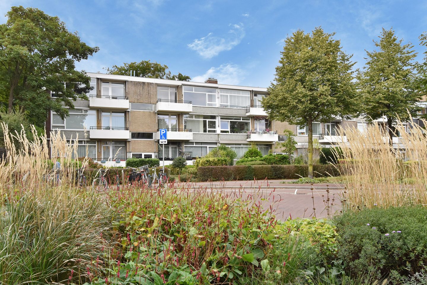 Foto 40 van Loosduinse Hoofdstraat 143