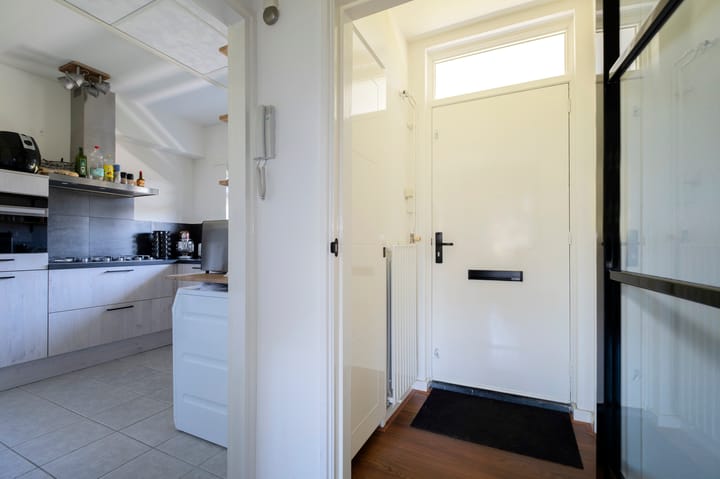 Foto 13 van Sabotagelaan 74