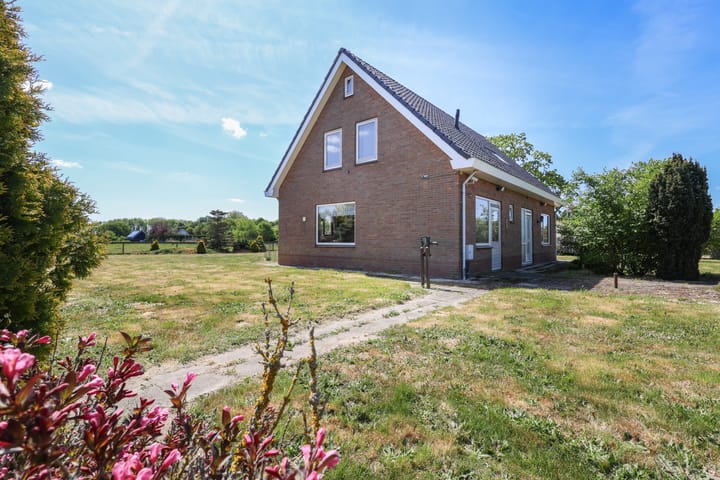 Foto 2 van Middelweg 14