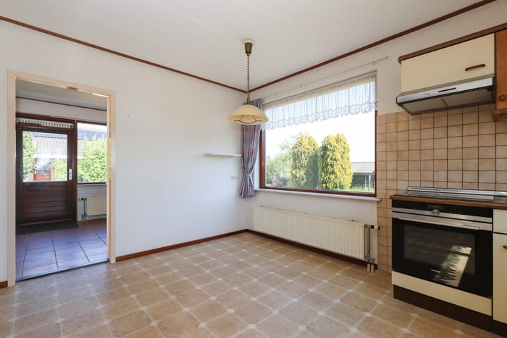 Foto 18 van Middelweg 14