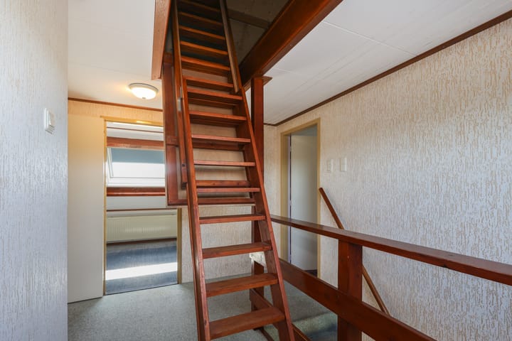 Foto 20 van Middelweg 14