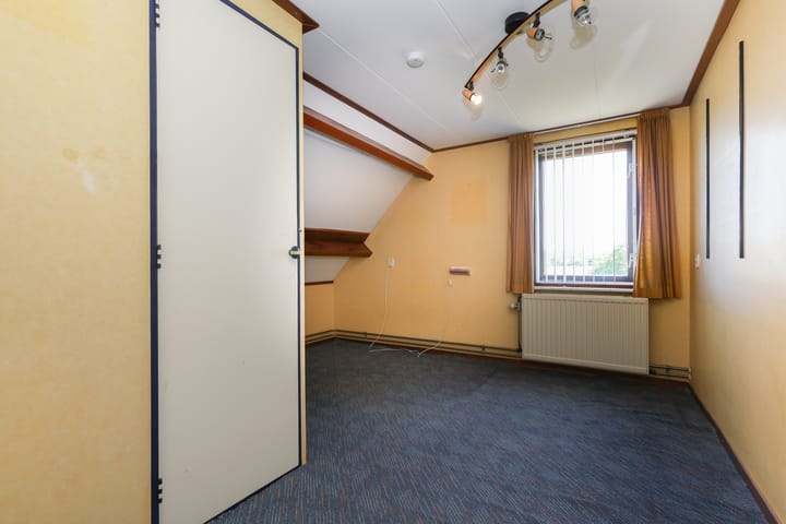 Foto 22 van Middelweg 14