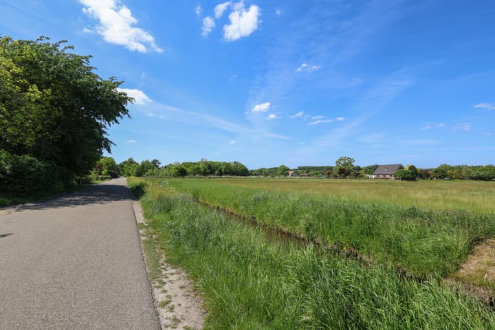 Foto 39 van Middelweg 14