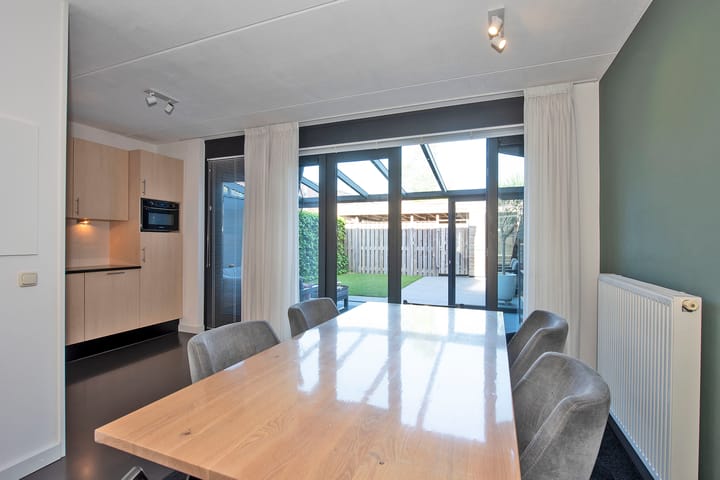 Foto 15 van Kokerjuffer 15